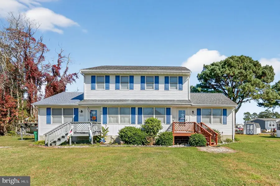 6135 Martin Ln, Chincoteague Island, VA 23336 - Image #2