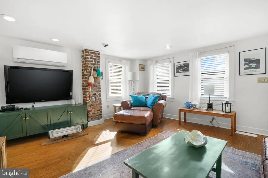 4145 Hur Ln, Chincoteague Island, VA 23336 - Image #3