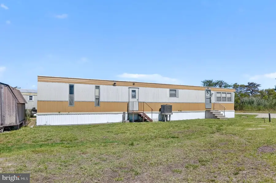 8284 Sea Bird Dr, Chincoteague Island, VA 23336 - #3