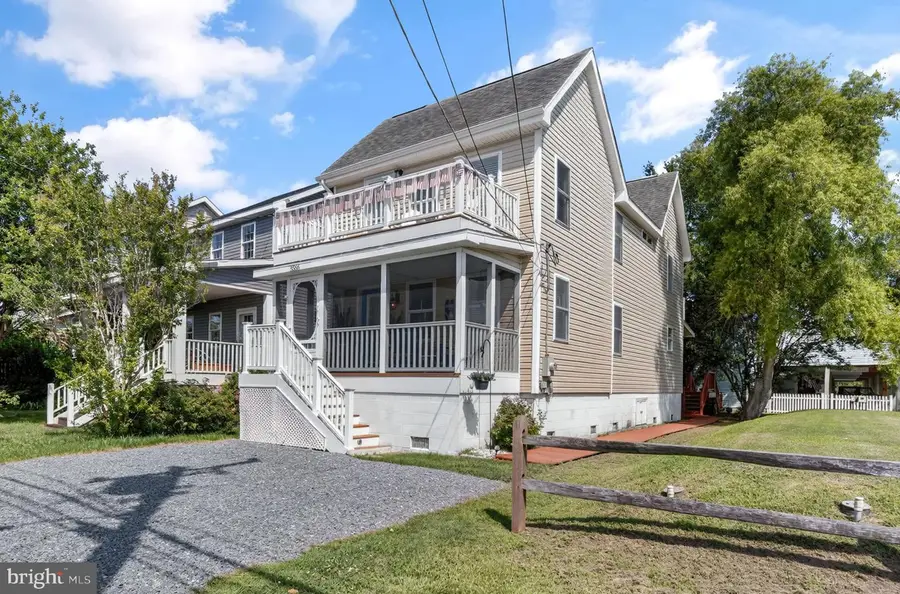 3566 Main St, Chincoteague Island, VA 23336 - #2