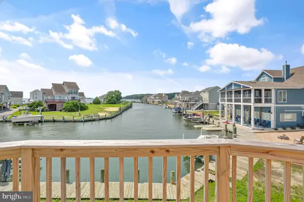 3374 High Sea Dr, GREENBACKVILLE, VA 23356