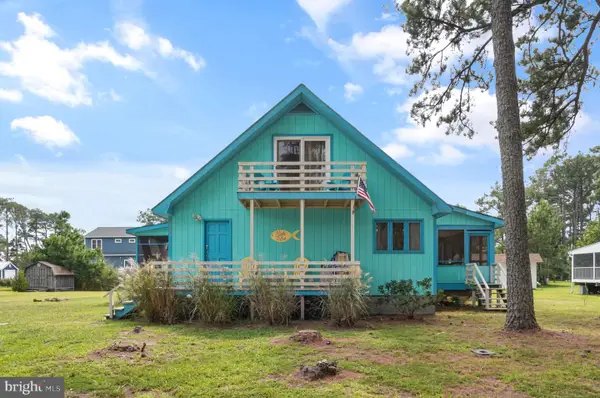5320 Cedar Dr, CHINCOTEAGUE, VA 23336