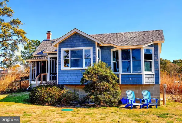5174 Winder Ln, CHINCOTEAGUE ISLAND, VA 23336