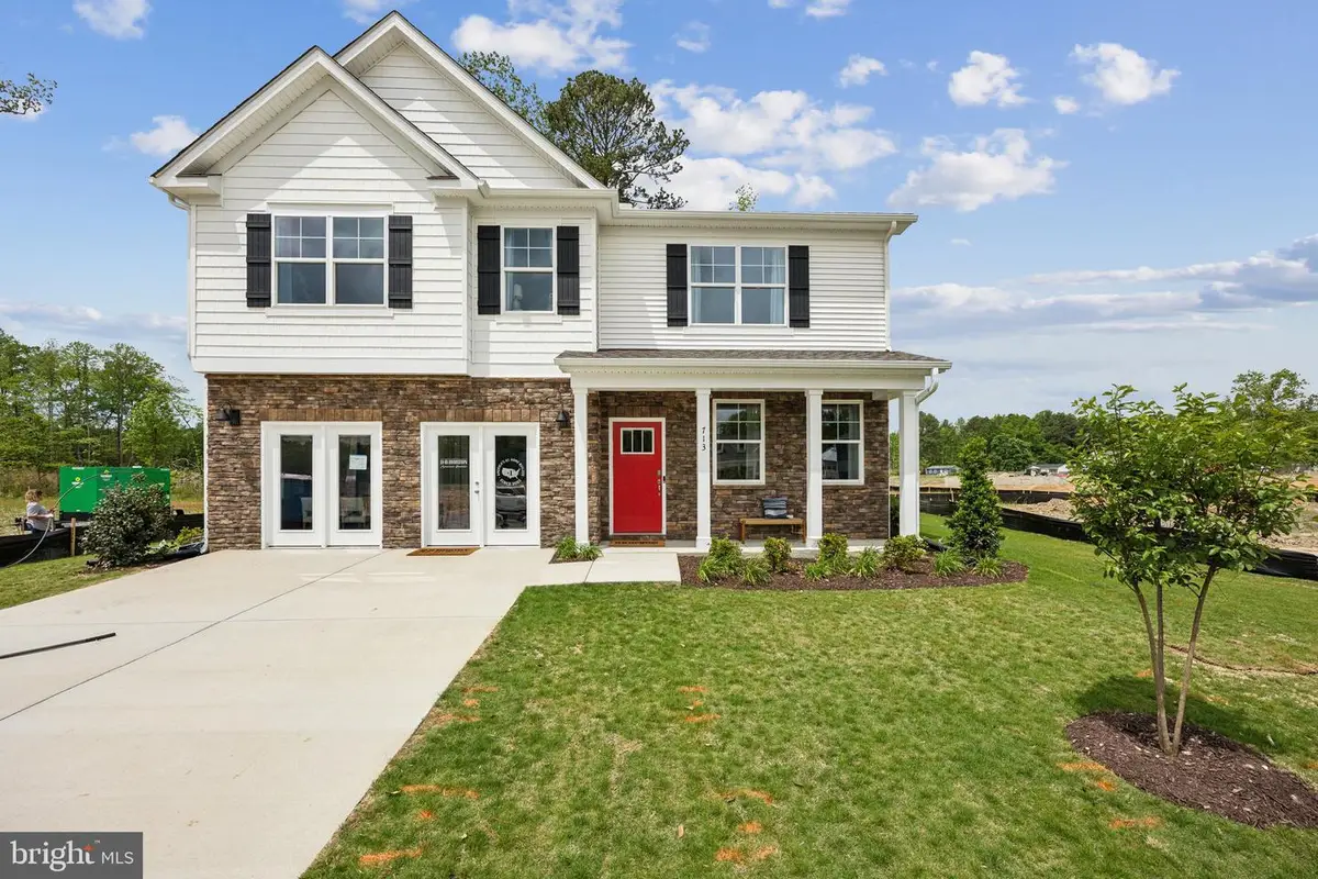 114 Fairfield Dr, Staunton, VA 24401 - Image #1