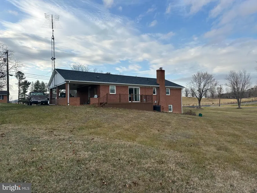 490 Kindig Rd, Waynesboro, VA 22980 - Image #2