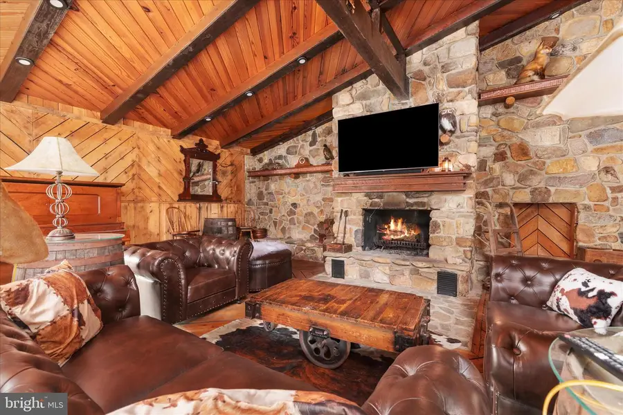 612 Paine Run Rd, Grottoes, VA 24441 - #3