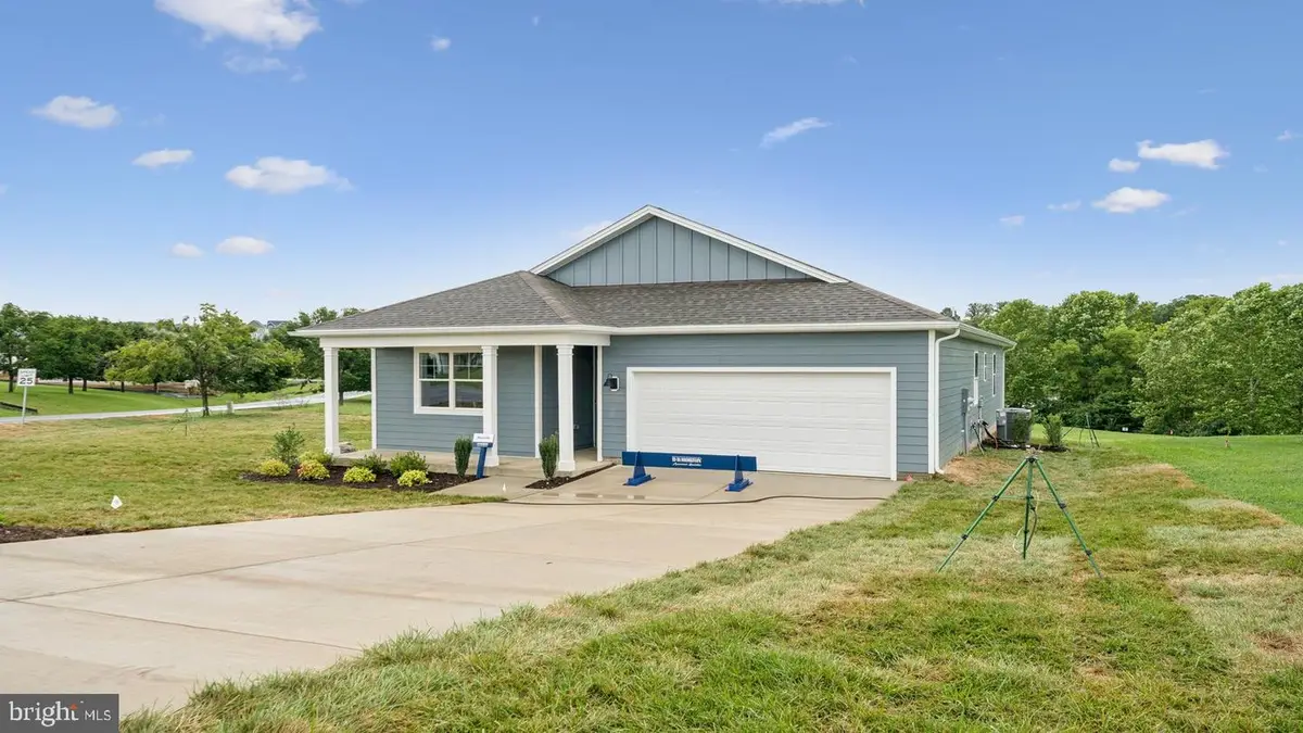 277 Heather Ln, Staunton, VA 24401 - #1