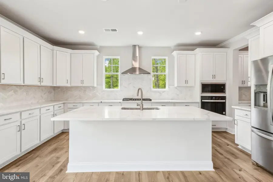 39 Avonwoods Dr, Staunton, VA 24401 - #2
