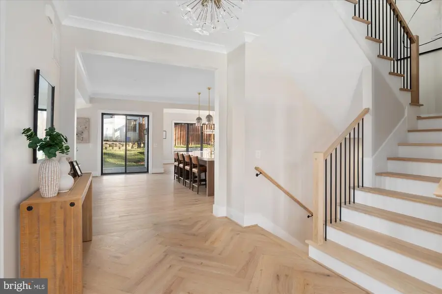 2929 N Greencastle St, Arlington, VA 22207 - Image #3