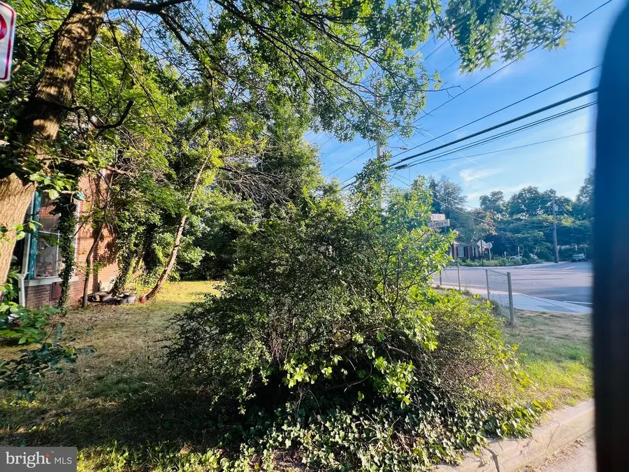 2810 5th St S, Arlington, VA 22204 - #3