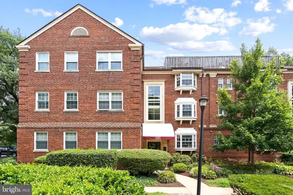 2107 N Scott St #70, ARLINGTON, VA 22209
