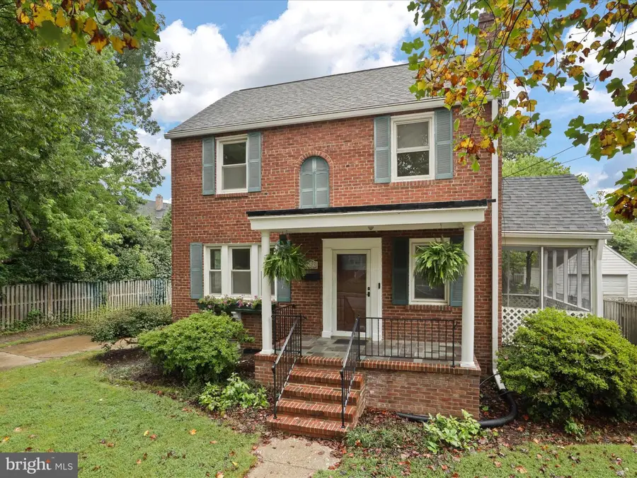 2323 N Burlington St, Arlington, VA 22207 - Image #3