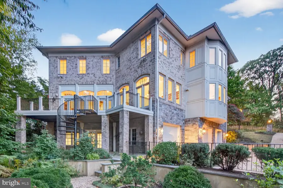 3950 27th Rd N, Arlington, VA 22207 - Image #3