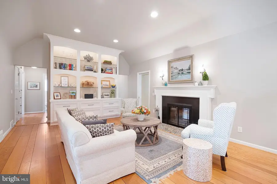 4827 27th Pl N, Arlington, VA 22207 - Image #3