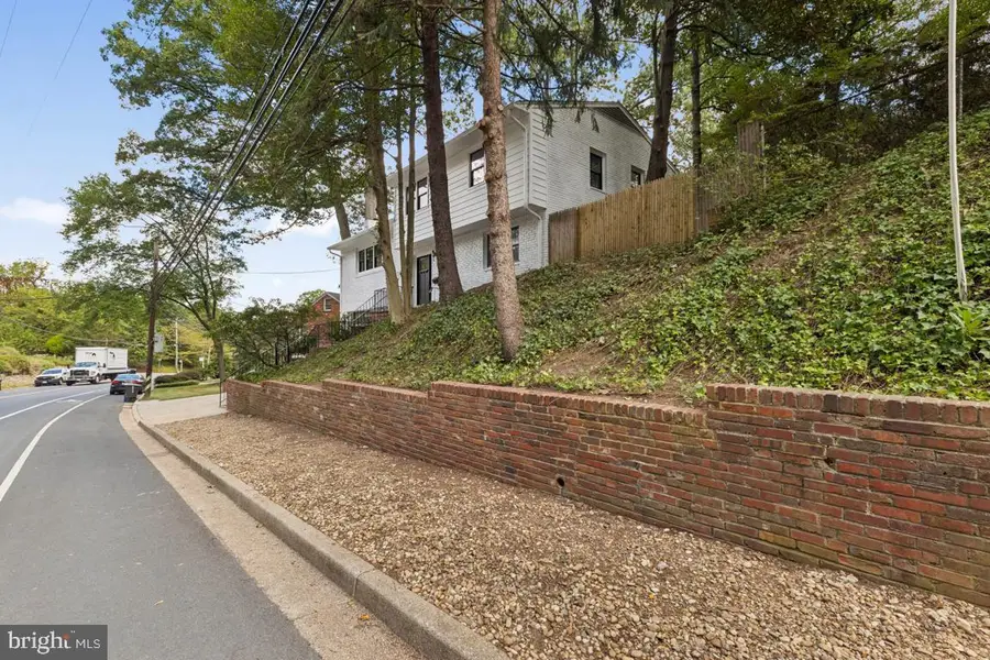 3209 Military Rd, Arlington, VA 22207 - Image #3