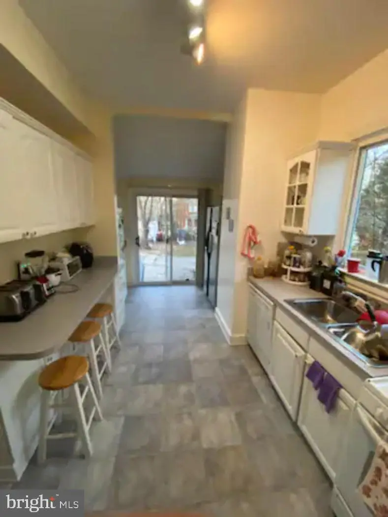 739 22nd St S, Arlington, VA 22202 - Image #3