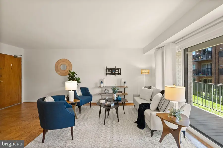 4360 Cherry Hill Rd #103, Arlington, VA 22207 - #3