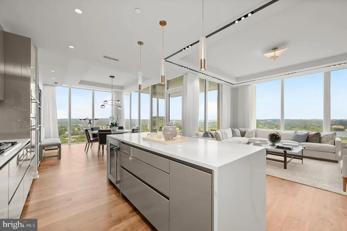 1781 N Pierce St #2401, Arlington, VA 22209 - Image #1