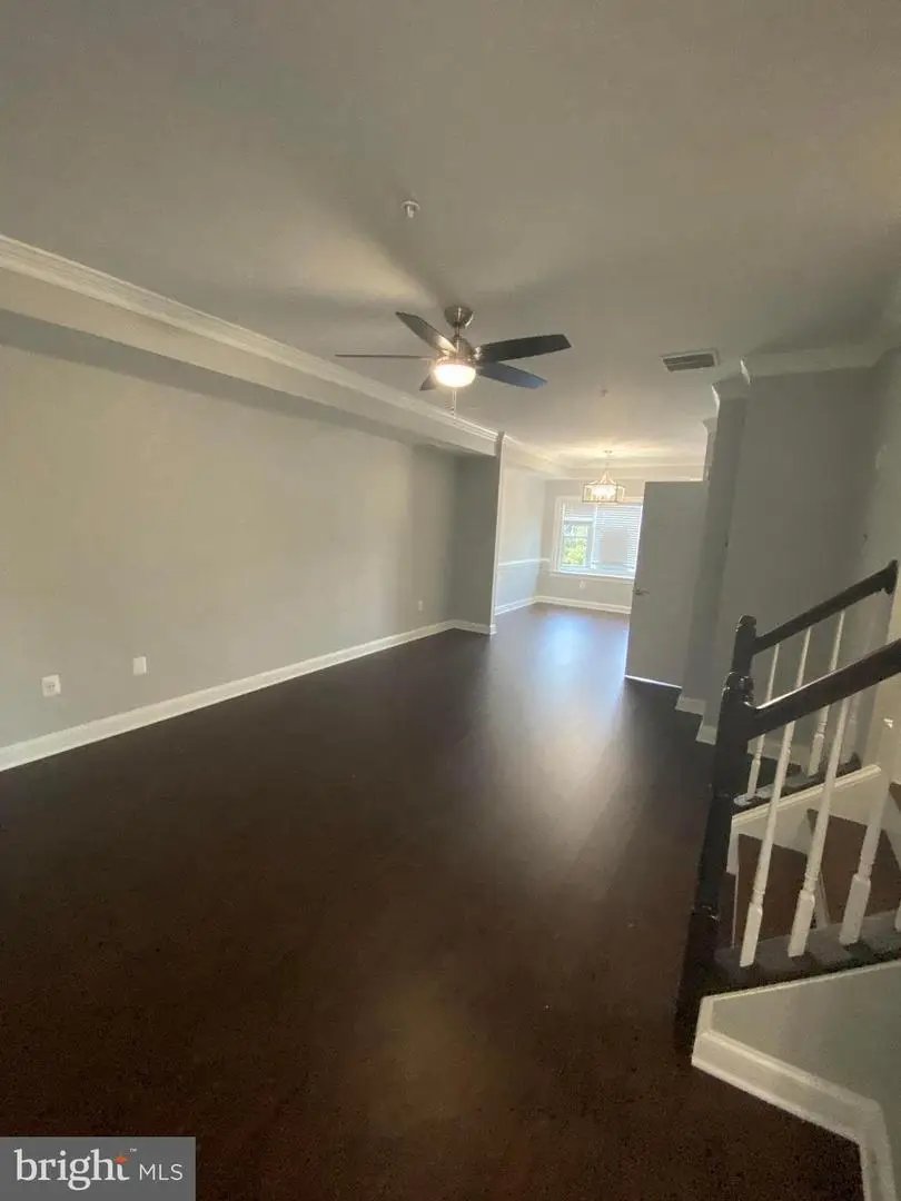 2256 S Garfield St #11, Arlington, VA 22206 - Image #2