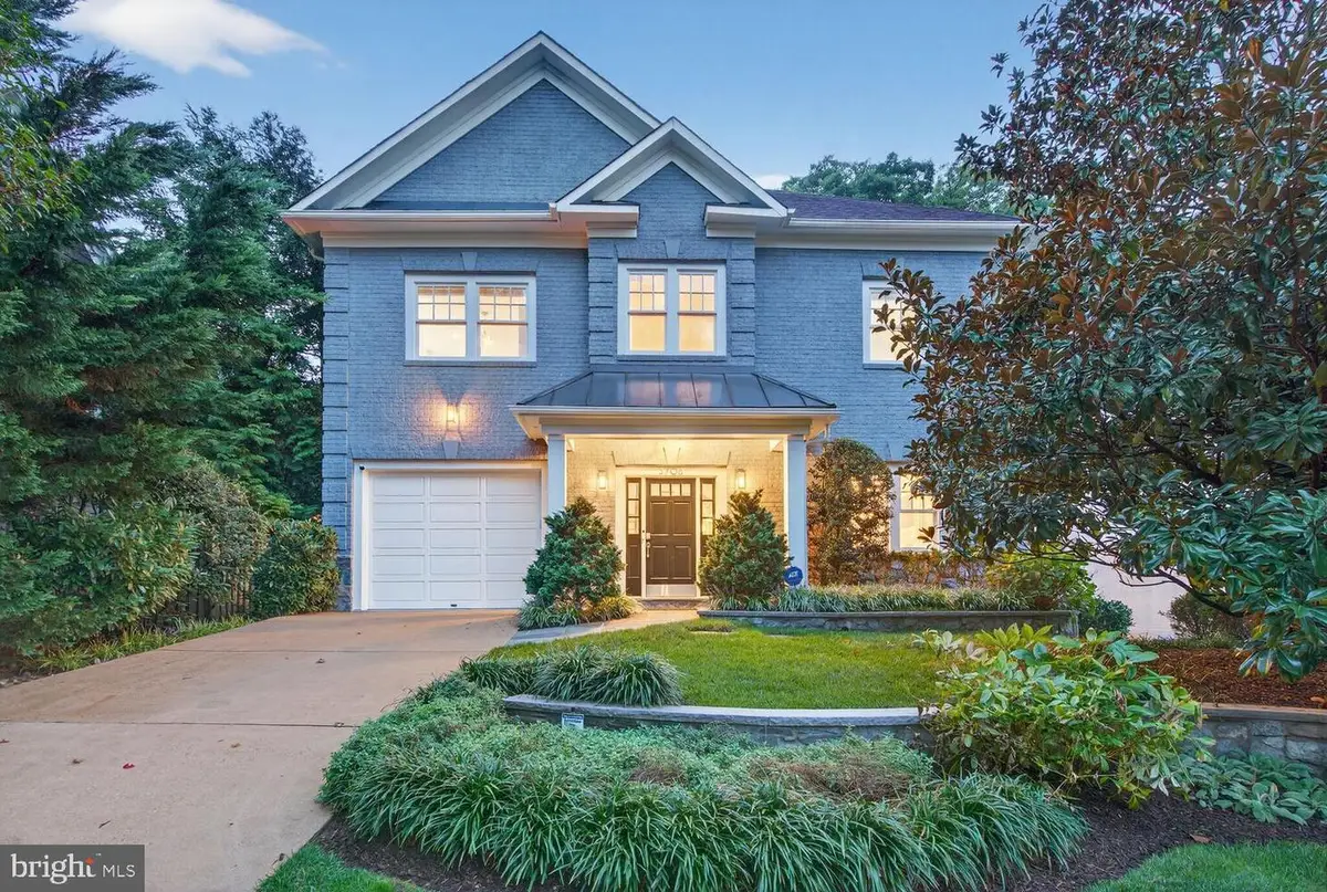 3708 N Vermont N, Arlington, VA 22207 - Image #1