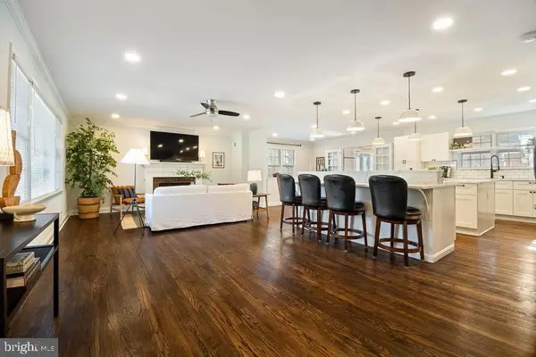 3100 N Glebe Rd, ARLINGTON, VA 22207