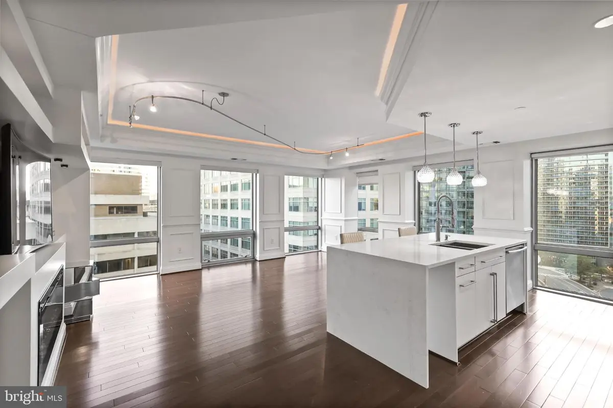 1111 19th St N #1707, Arlington, VA 22209 - Image #1