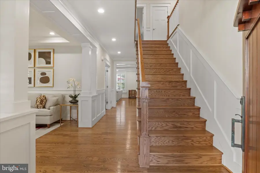 3601 27th St N, Arlington, VA 22207 - Image #3