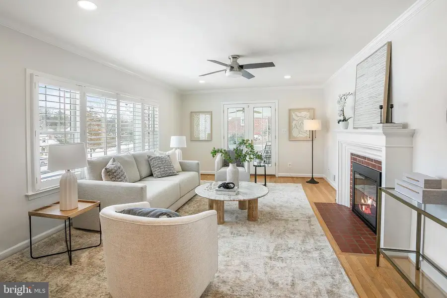 3438 N George Mason Dr N, Arlington, VA 22207 - Image #2