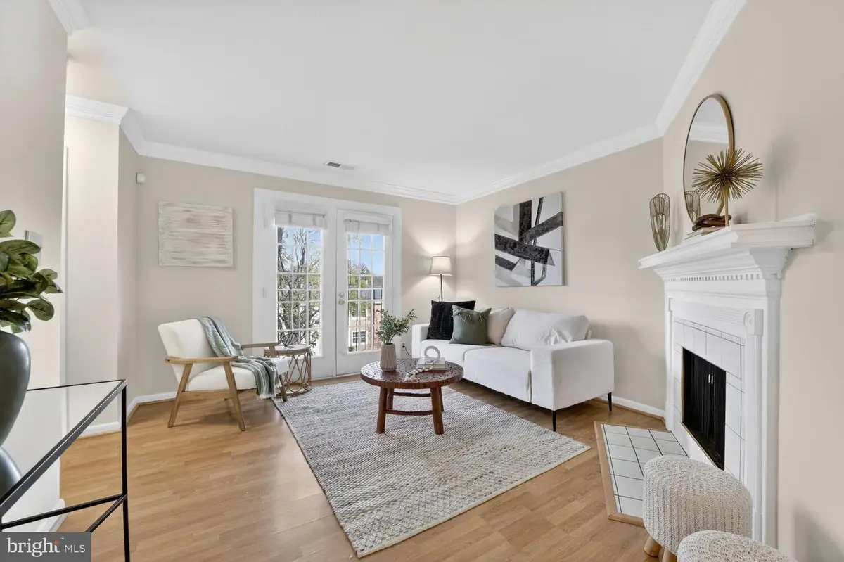 4617 28th Rd S #b, Arlington, VA 22206 - Image #1