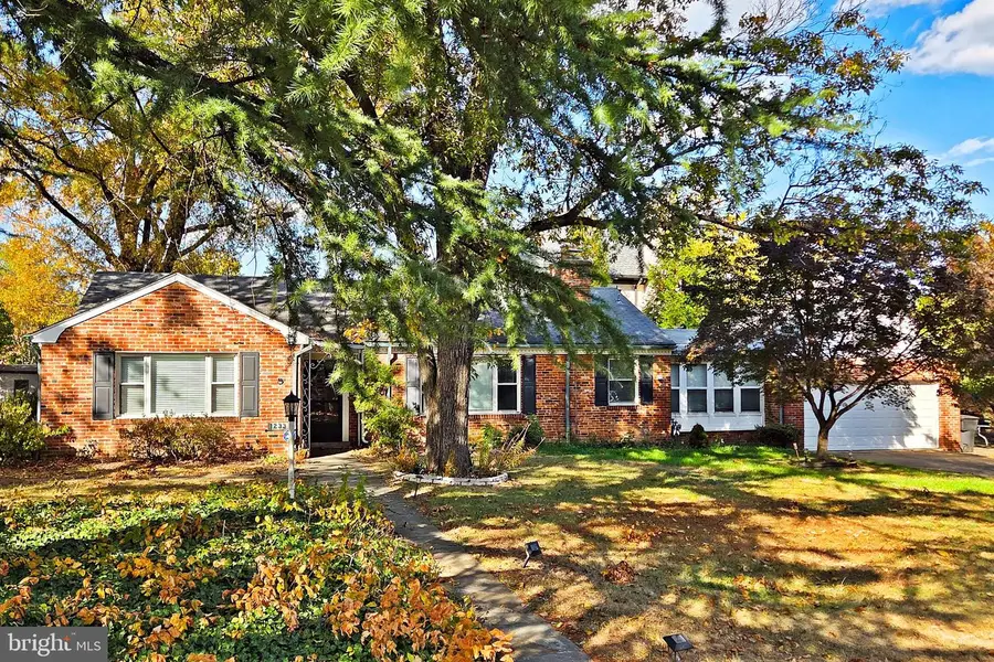 1233 23rd St S, Arlington, VA 22202 - Image #3