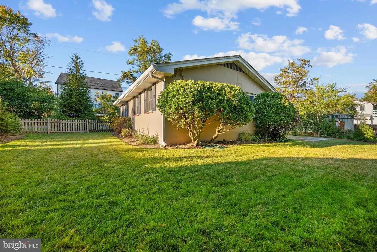 505 N Edison St, Arlington, VA 22203 - Image #1