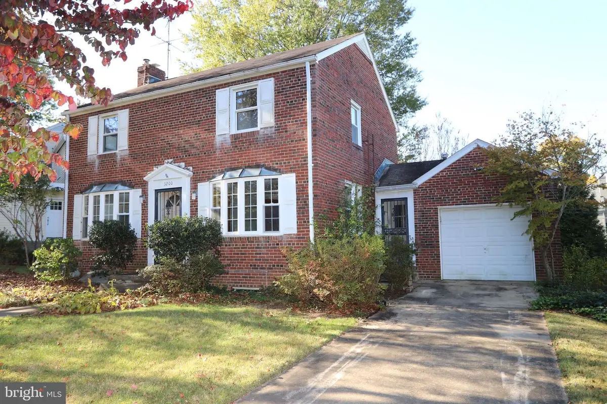 3200 N Columbus St, Arlington, VA 22207 - Image #1