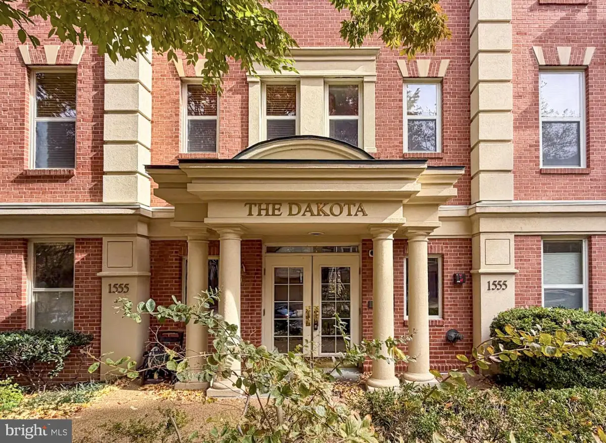 1555 N Colonial Ter #500, Arlington, VA 22209 - #1