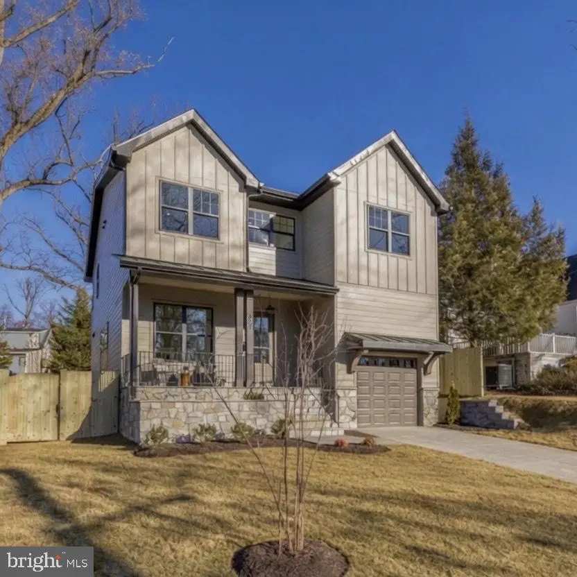 859 N Lexington St, Arlington, VA 22205 - Image #2