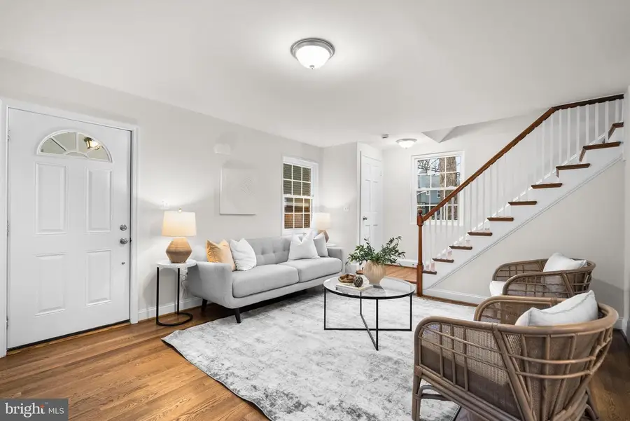 4762 Arlington Blvd, Arlington, VA 22204 - Image #3