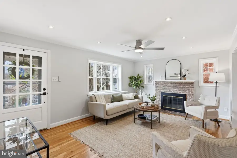 2109 S Quebec St S, Arlington, VA 22204 - Image #2