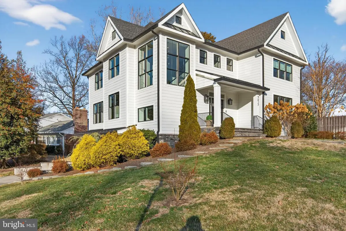 5615 35th Rd N, Arlington, VA 22207 - Image #1