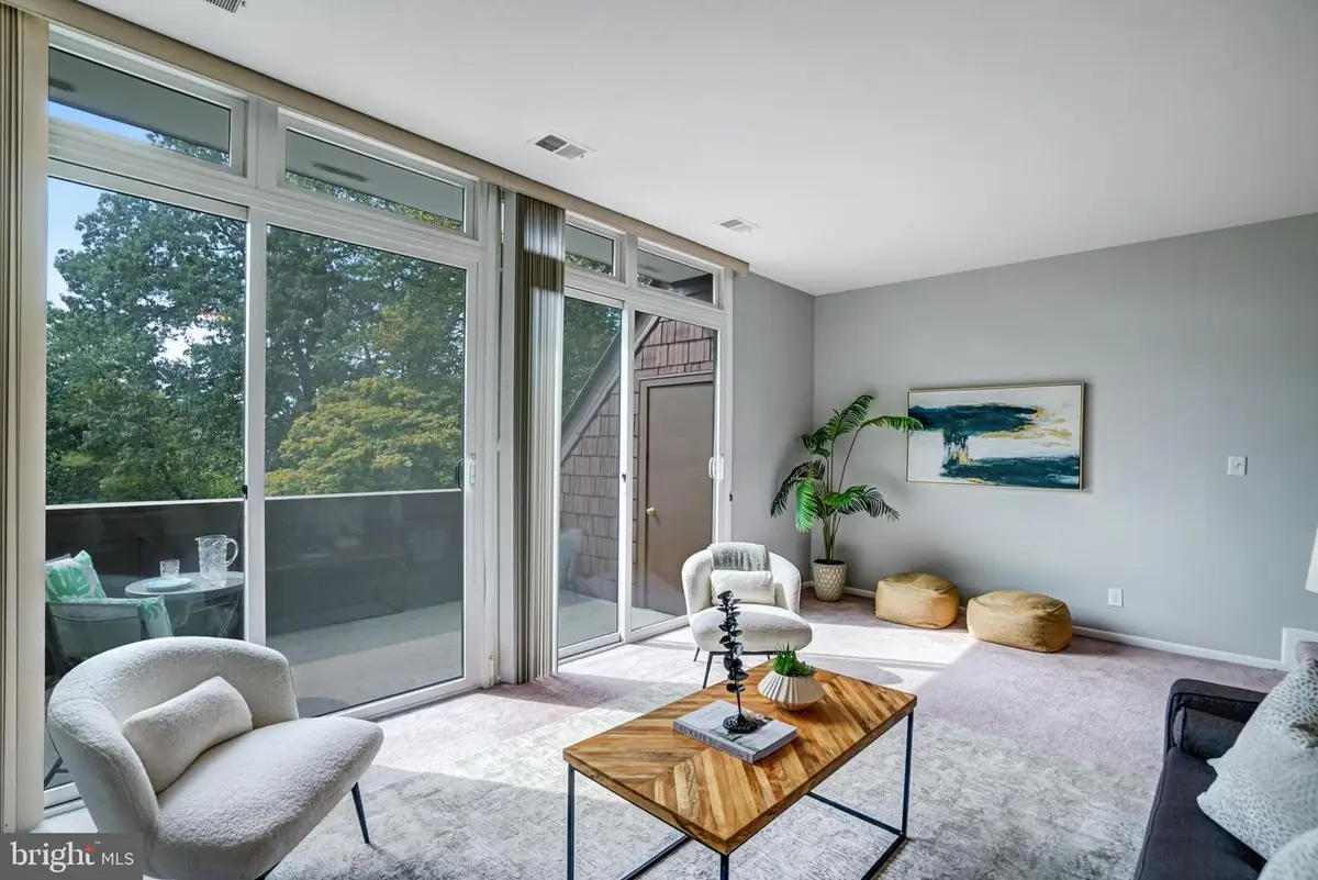 2118 S Quincy St, Arlington, VA 22204 - #1