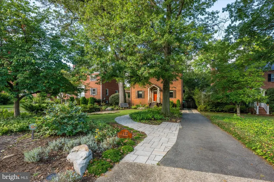 712 S Wayne St, Arlington, VA 22204 - Image #2
