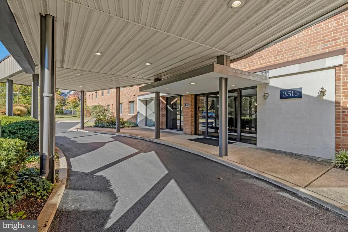 3515 Washington Blvd #207, Arlington, VA 22201 - Image #1