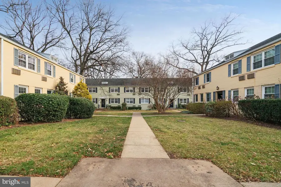 107 N George Mason Dr N #4, Arlington, VA 22203 - Image #2