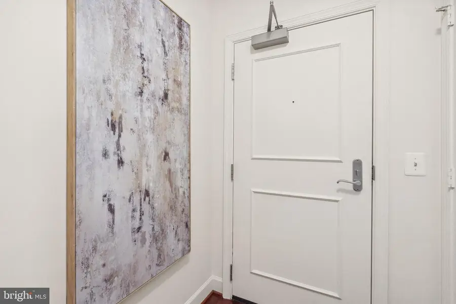 3650 S Glebe Rd #1050, Arlington, VA 22202 - Image #3