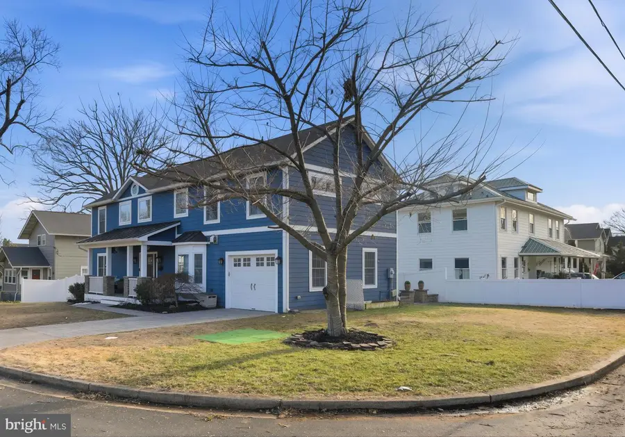 520 N Kensington St N, Arlington, VA 22205 - #3