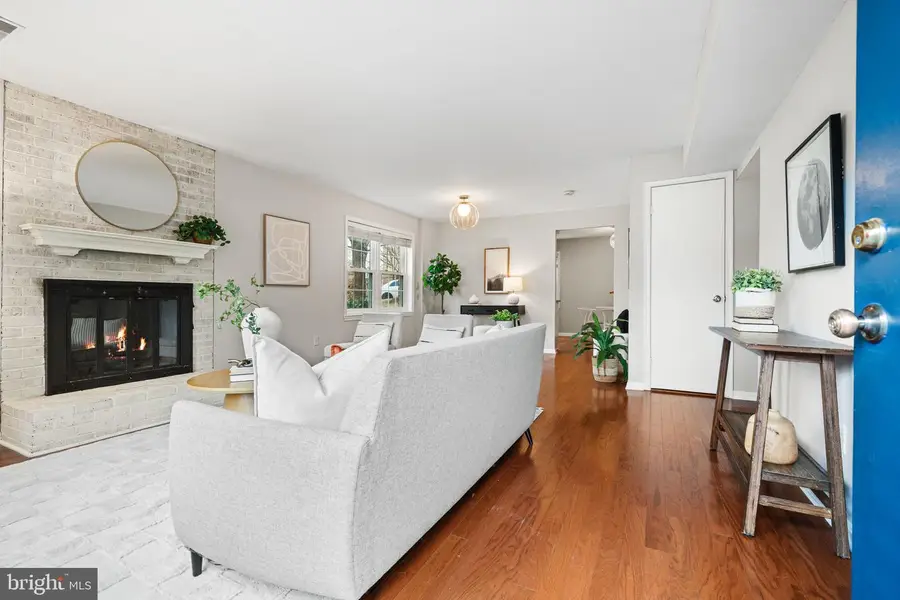 4931 7th Rd S #4931, Arlington, VA 22204 - Image #3