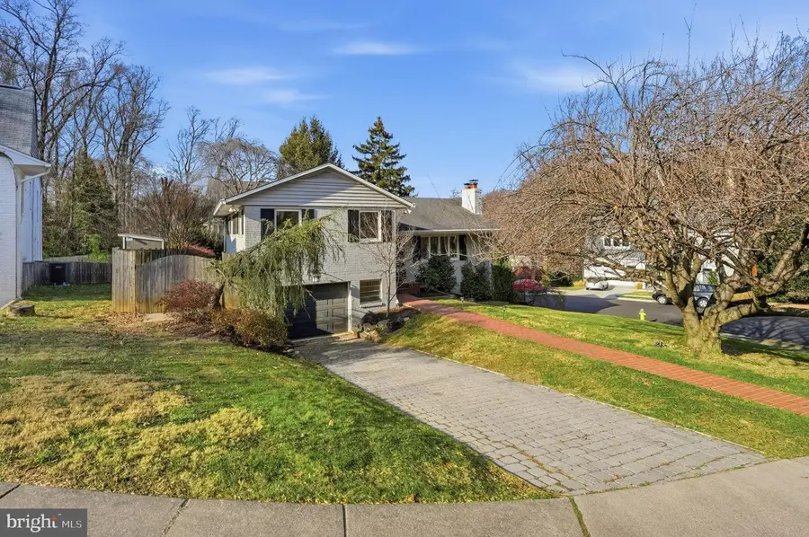 4324 37th Rd N, Arlington, VA 22207 - Image #3