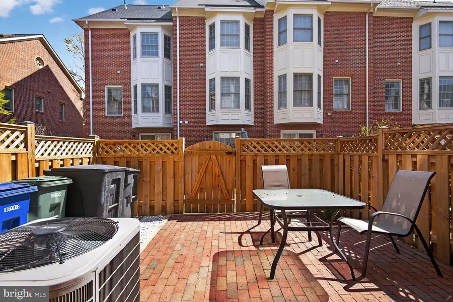 1113-d N Stuart St, Arlington, VA 22201 - #2