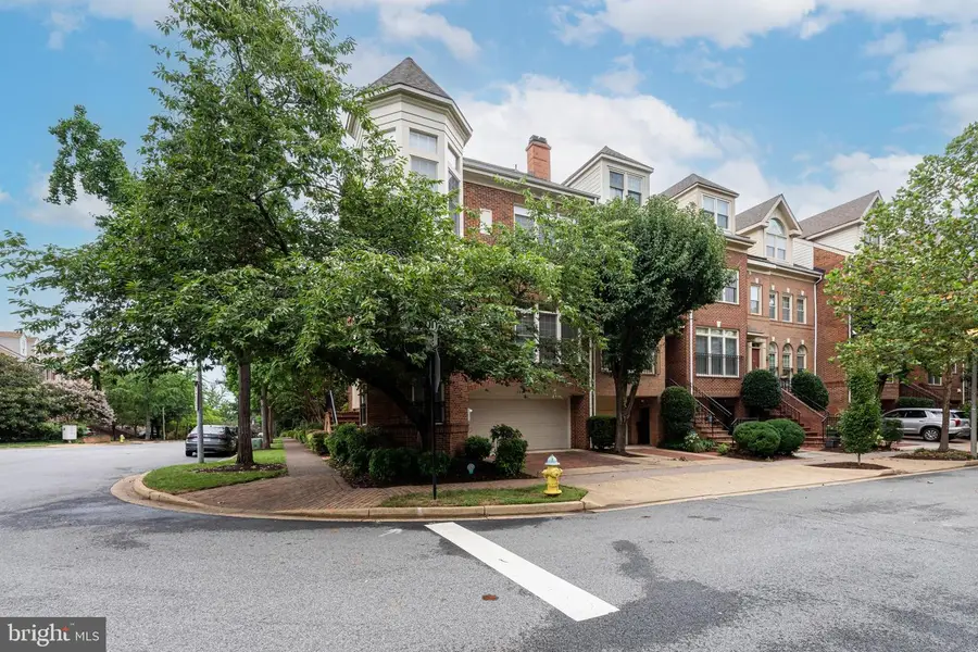 1500 N Colonial Ter, Arlington, VA 22209 - Image #2