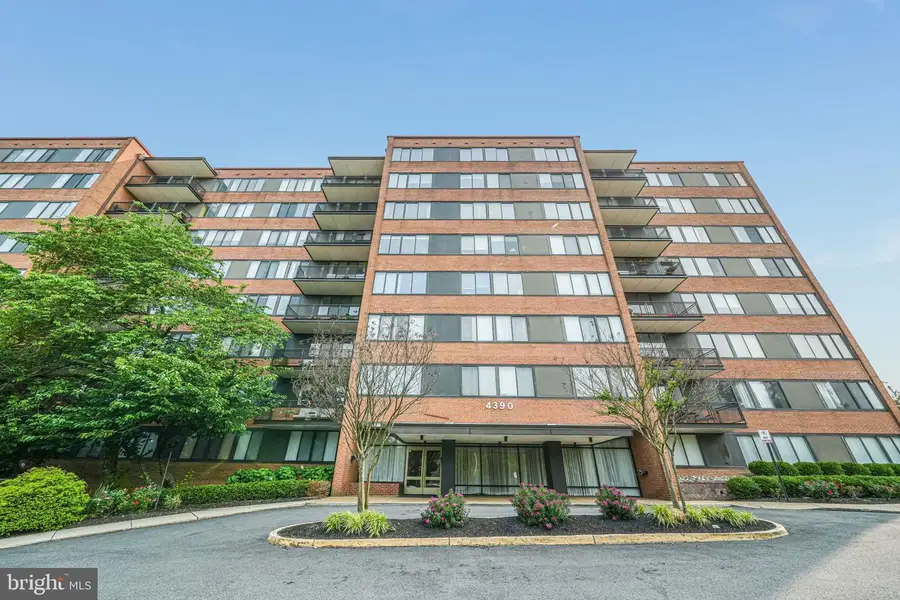 4390 Lorcom Ln #810, Arlington, VA 22207 - Image #3