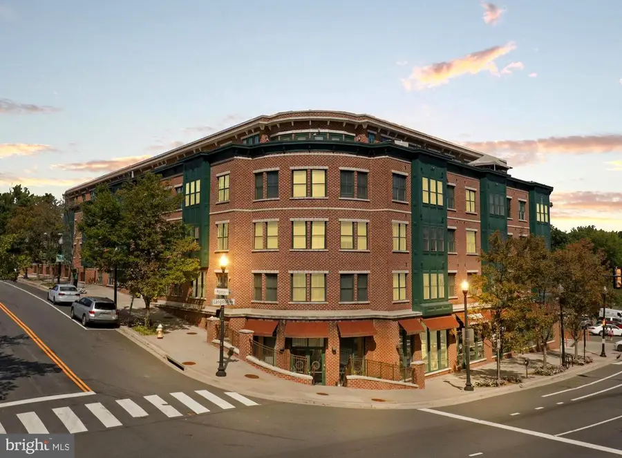 2101 N Monroe St #212, Arlington, VA 22207 - Image #2