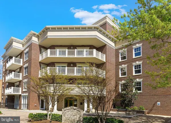 1201 N Nash St #205, ARLINGTON, VA 22209